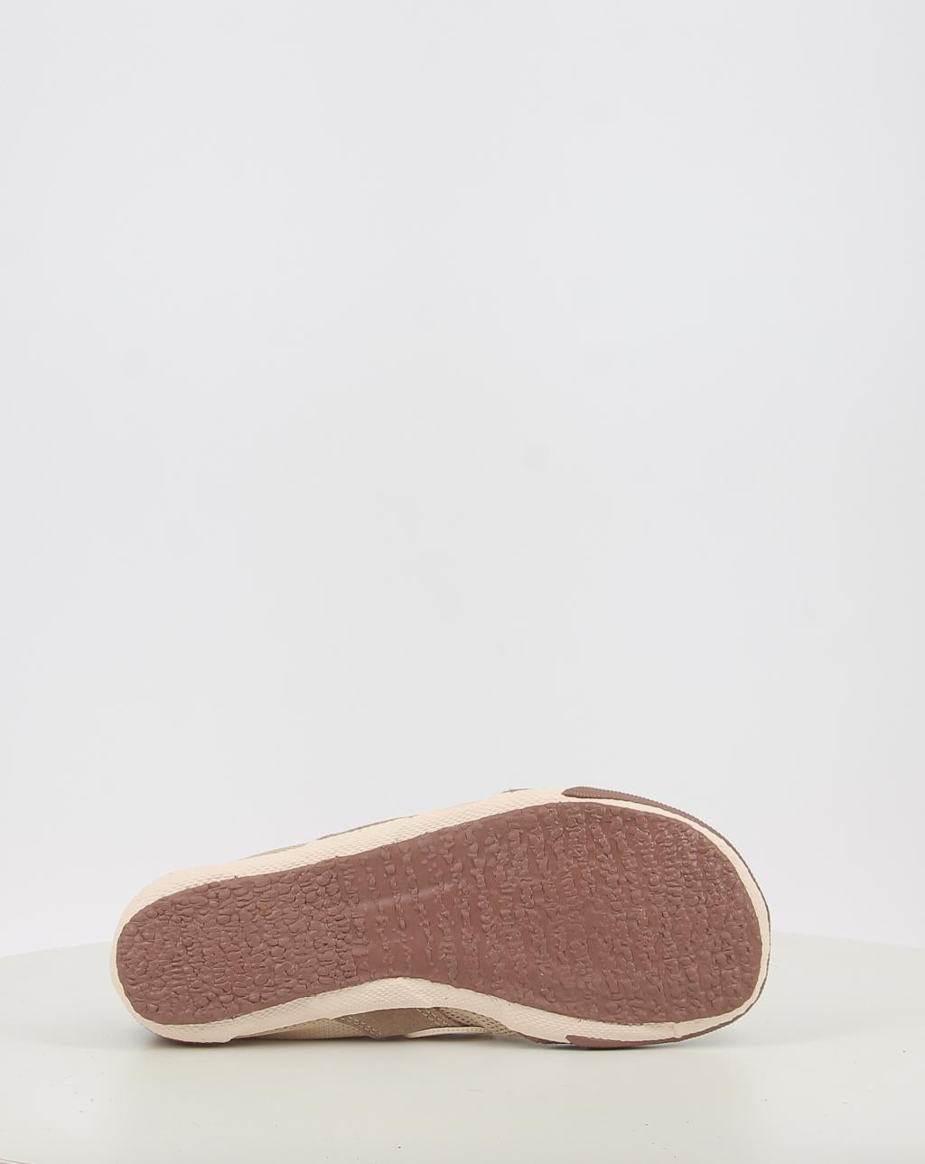 JOANETA BAREFOOT 3774