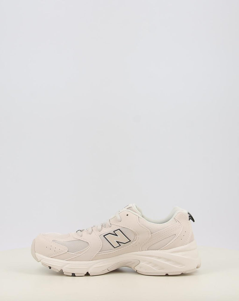 Zapatillas NEW BALANCE GR530SC1 beig