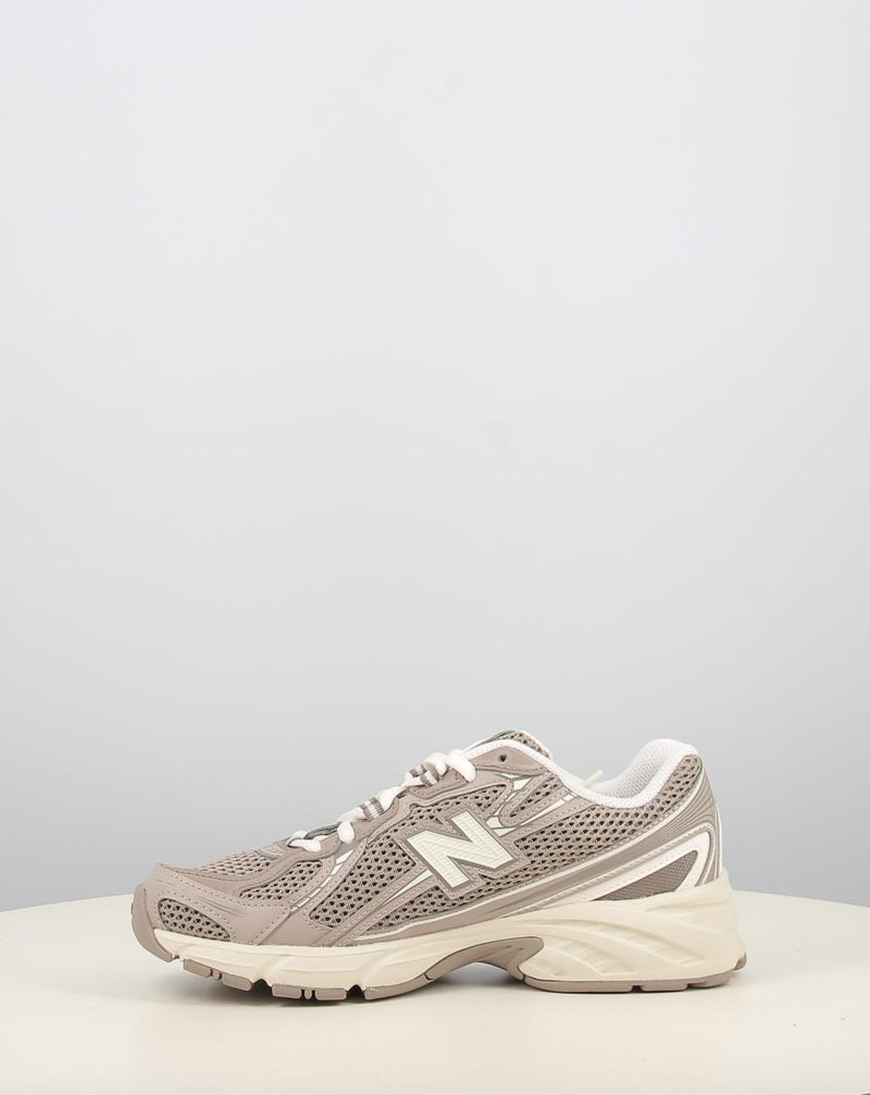 Zapatillas NEW BALANCE GR740SA taupe