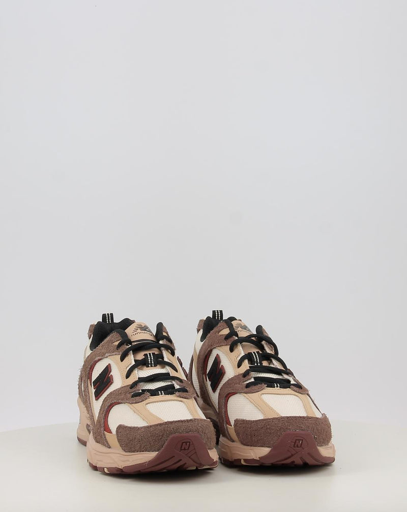 Zapatillas NEW BALANCE MR530SNC marrón