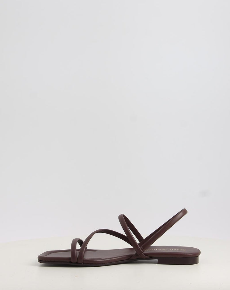 Sandalias BRYAN STEPWISE ROMA 4606 marrón