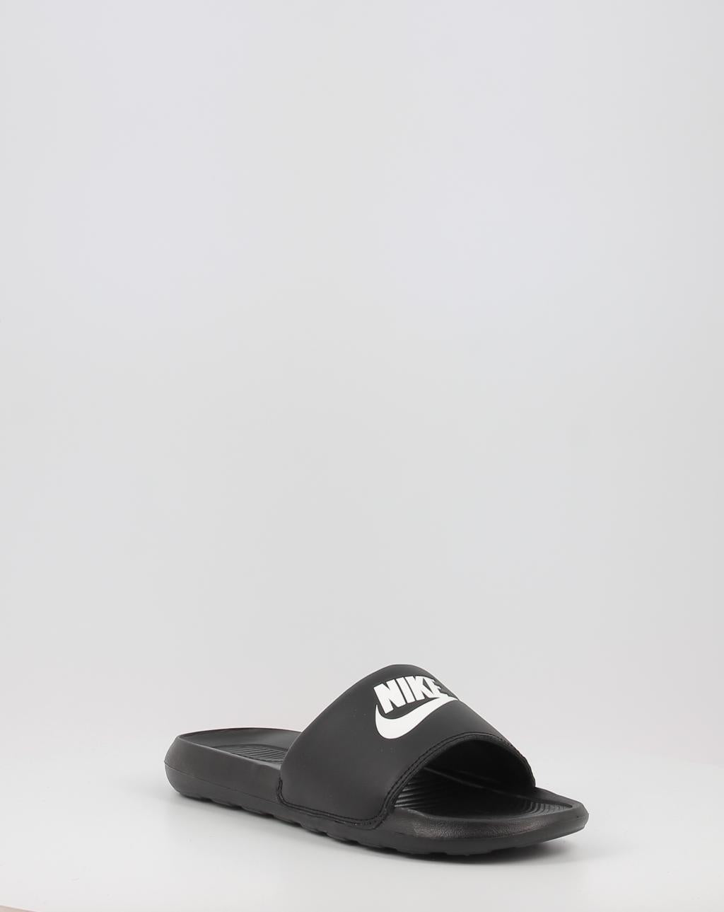 VICTORI ONE CN9675