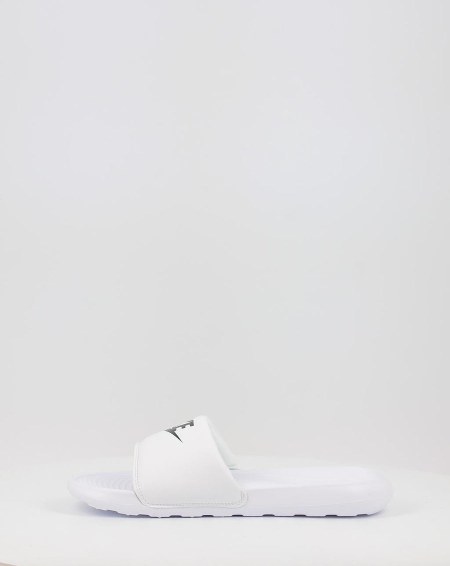 VICTORI ONE CN9675