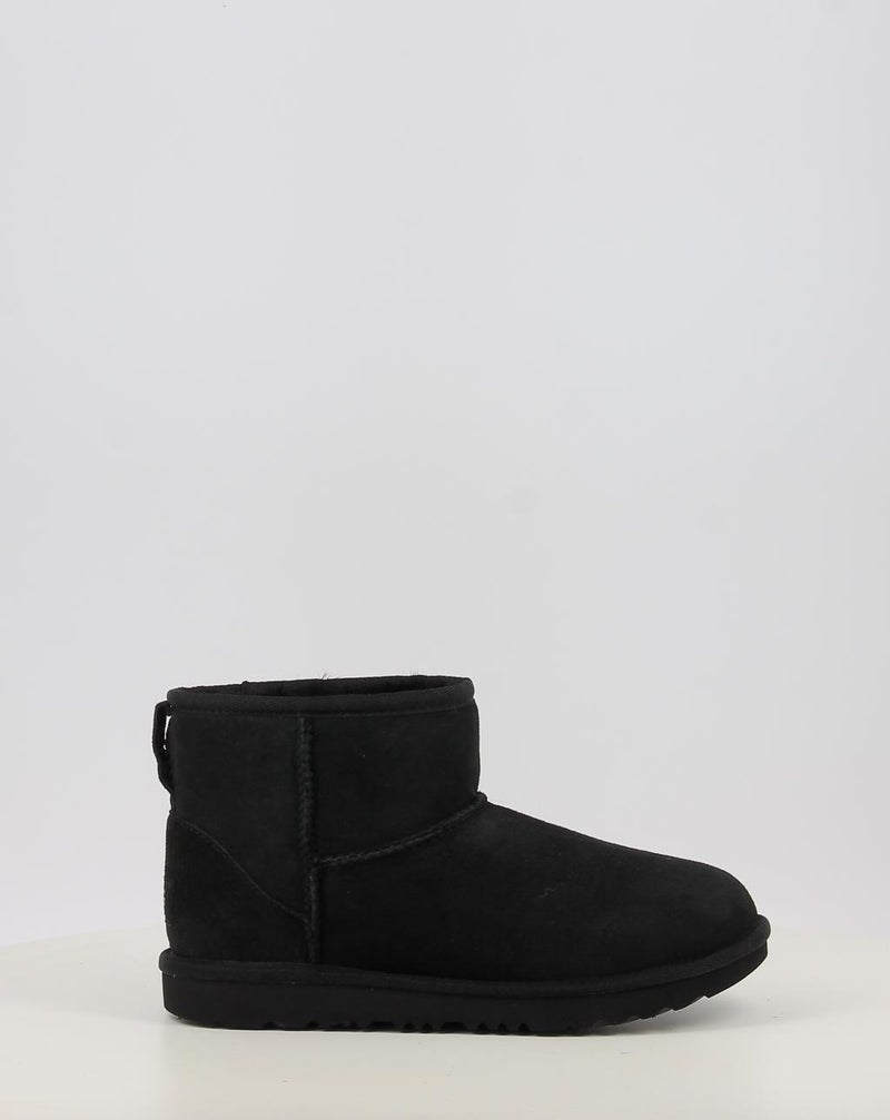 Botas UGG CLASSIC MINI II negro