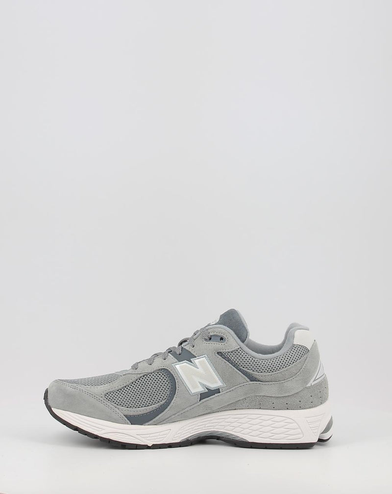 Zapatillas NEW BALANCE M2002RST MEN gris