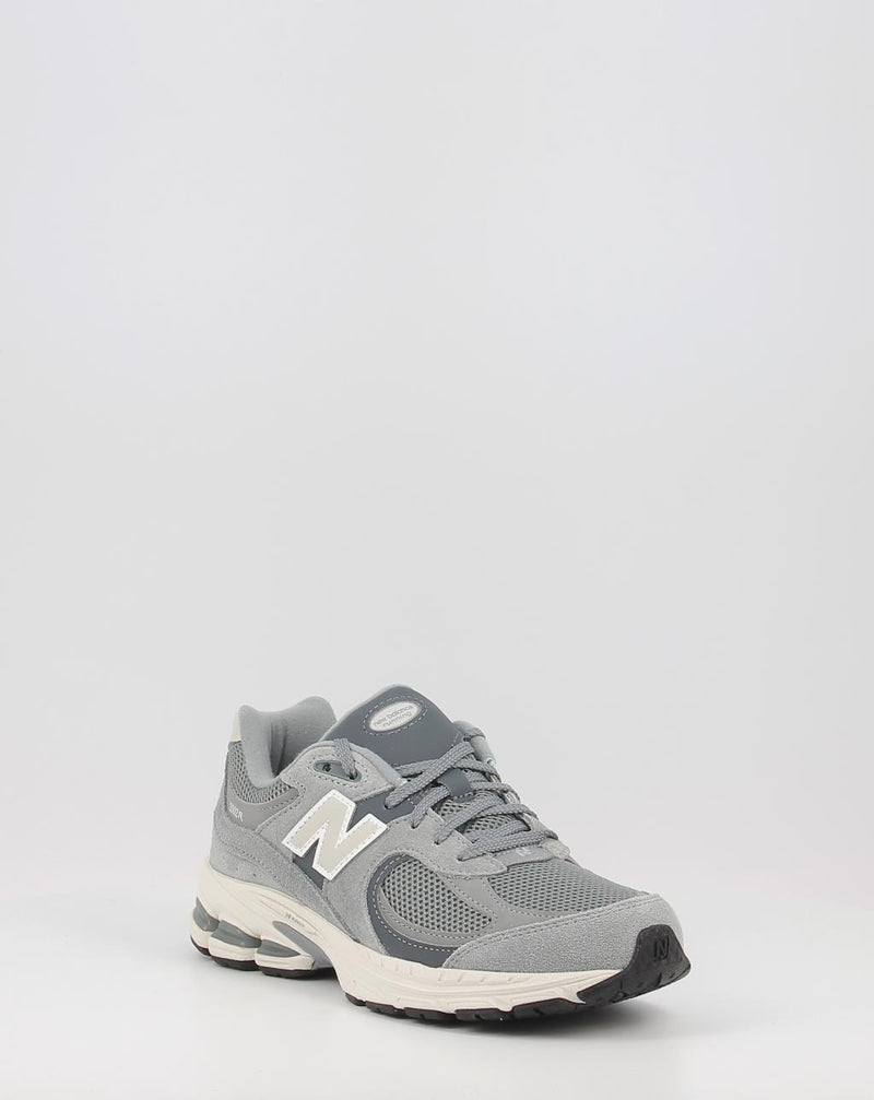 Zapatillas NEW BALANCE GC2002ST gris