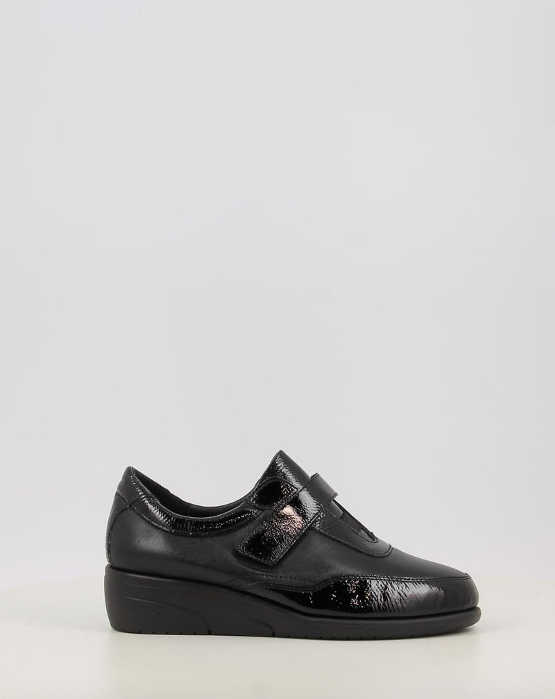 Zapatos ST. GALLEN MARITE negro