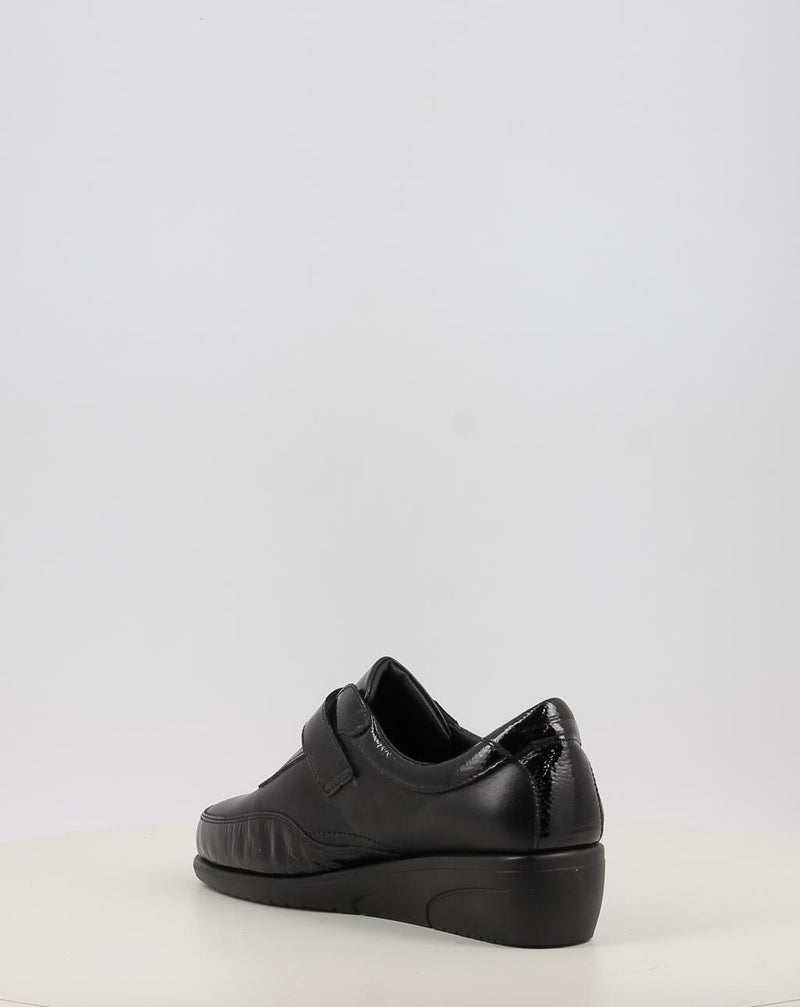 Zapatos ST. GALLEN MARITE negro