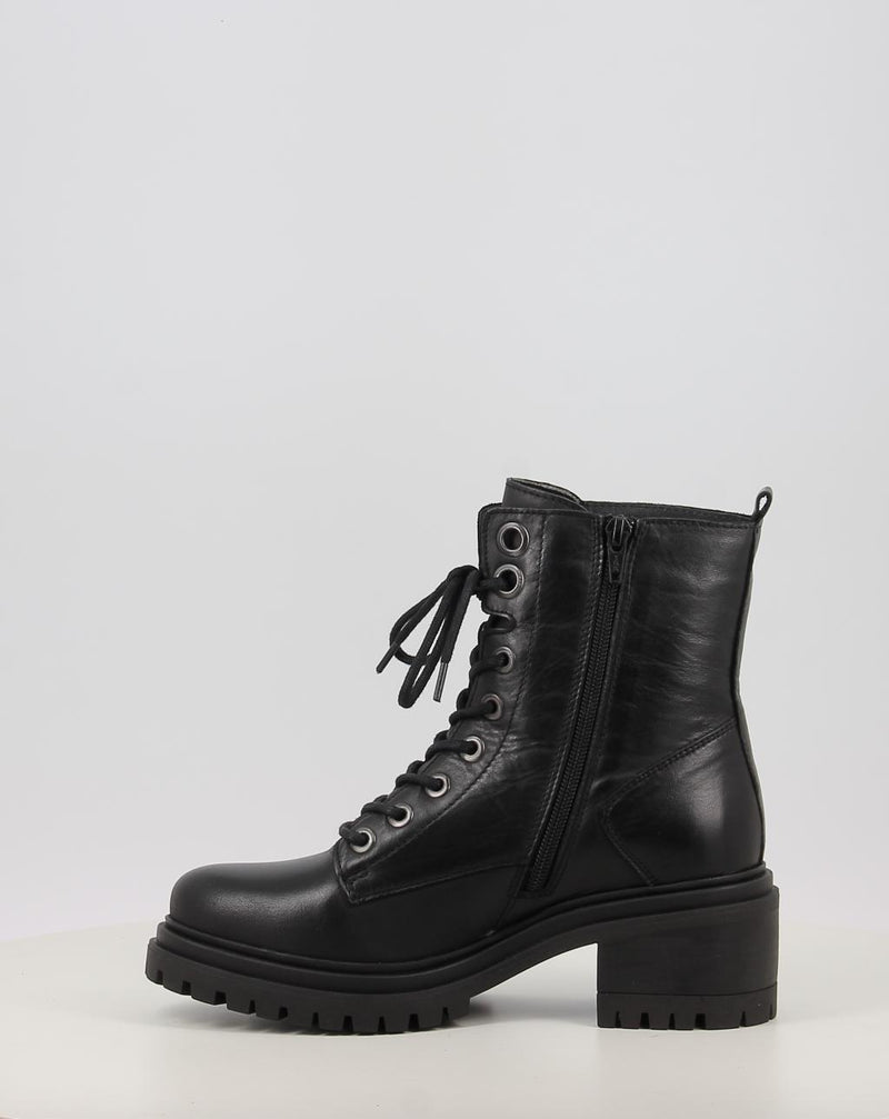 Botas TRAVERIS B-3297 negro