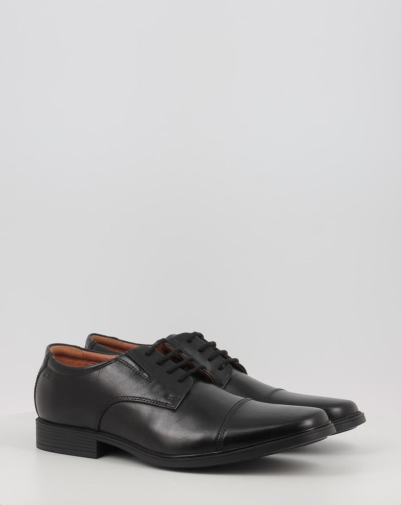 Zapatos CLARKS TILDEN CAP negro