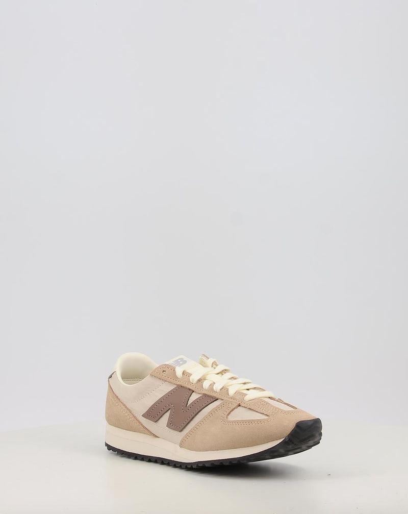 Zapatillas NEW BALANCE U471AI beig
