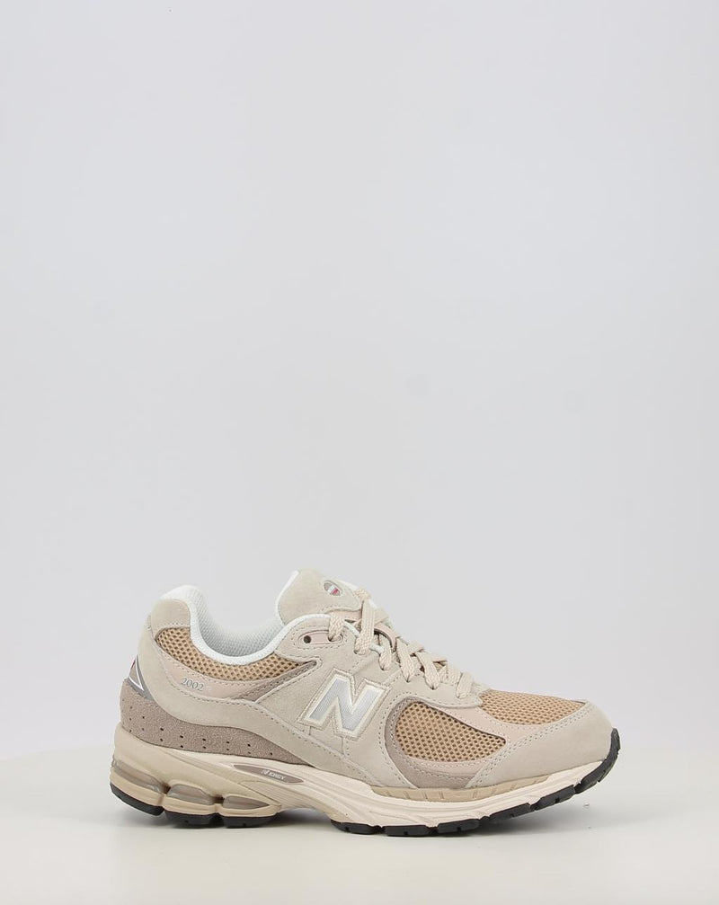 Zapatillas NEW BALANCE U2002RB beig
