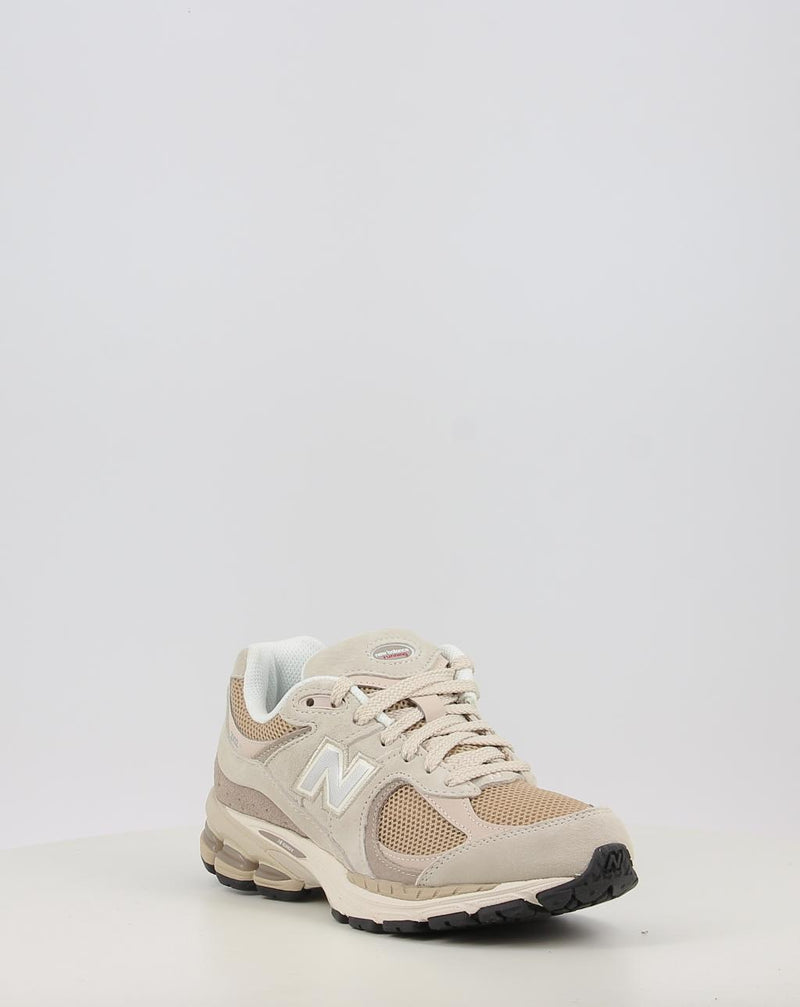 Zapatillas NEW BALANCE U2002RB beig