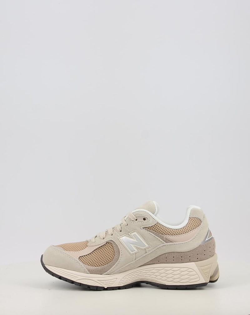 Zapatillas NEW BALANCE U2002RB beig