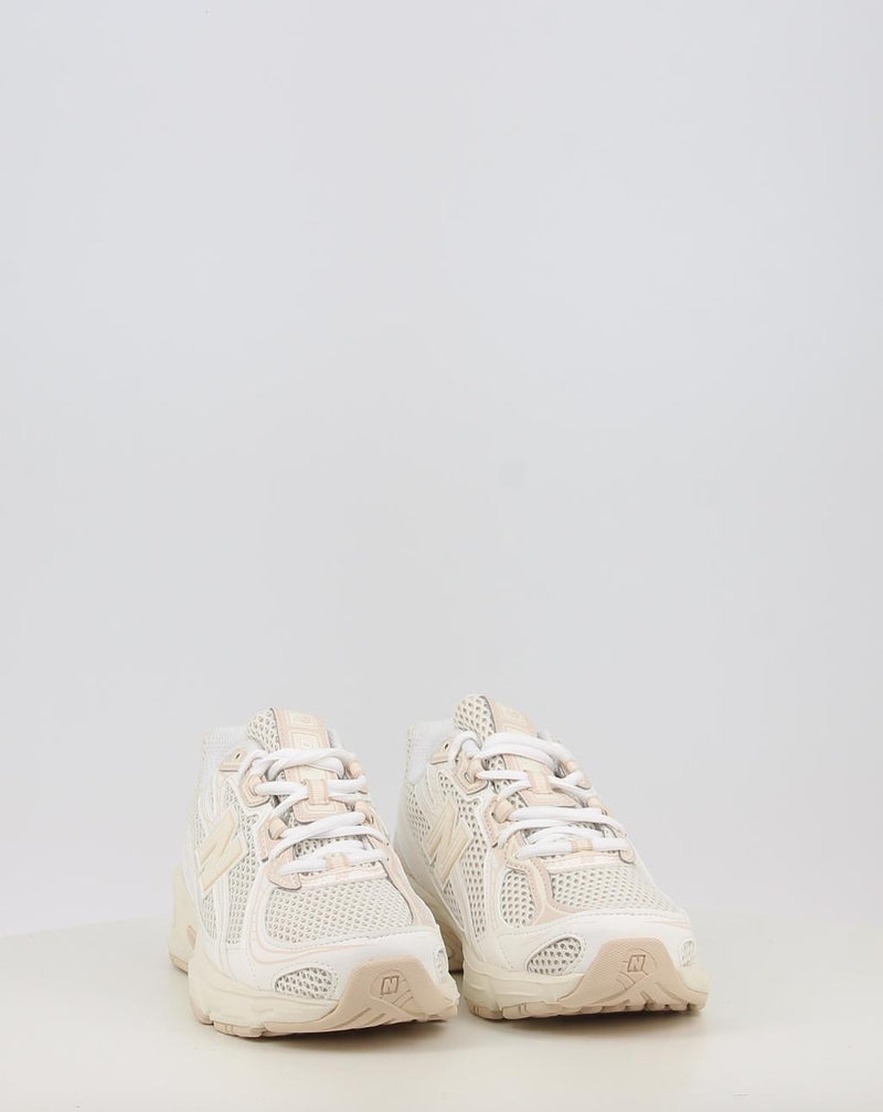 Zapatillas NEW BALANCE GR740KP beig