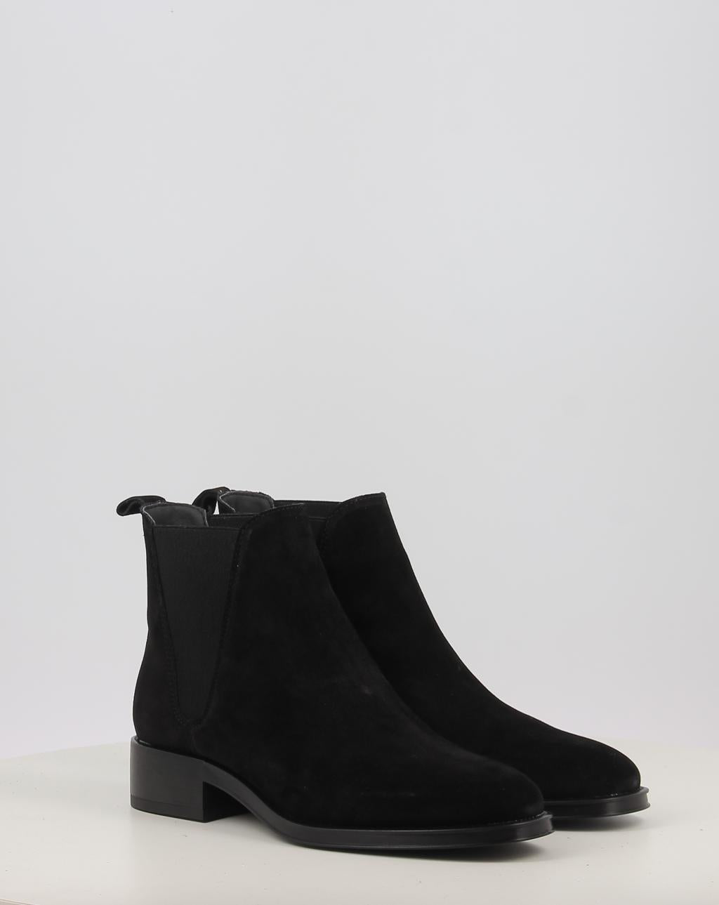 COUTURE 2349
