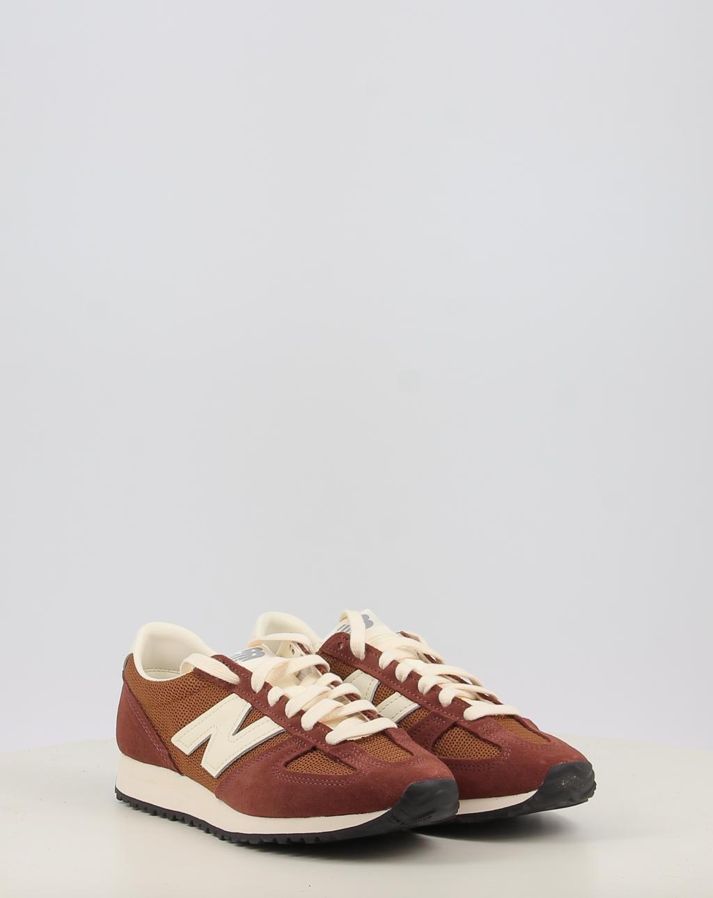 Zapatillas NEW BALANCE U4713G5 marrón, foto 5 de 7