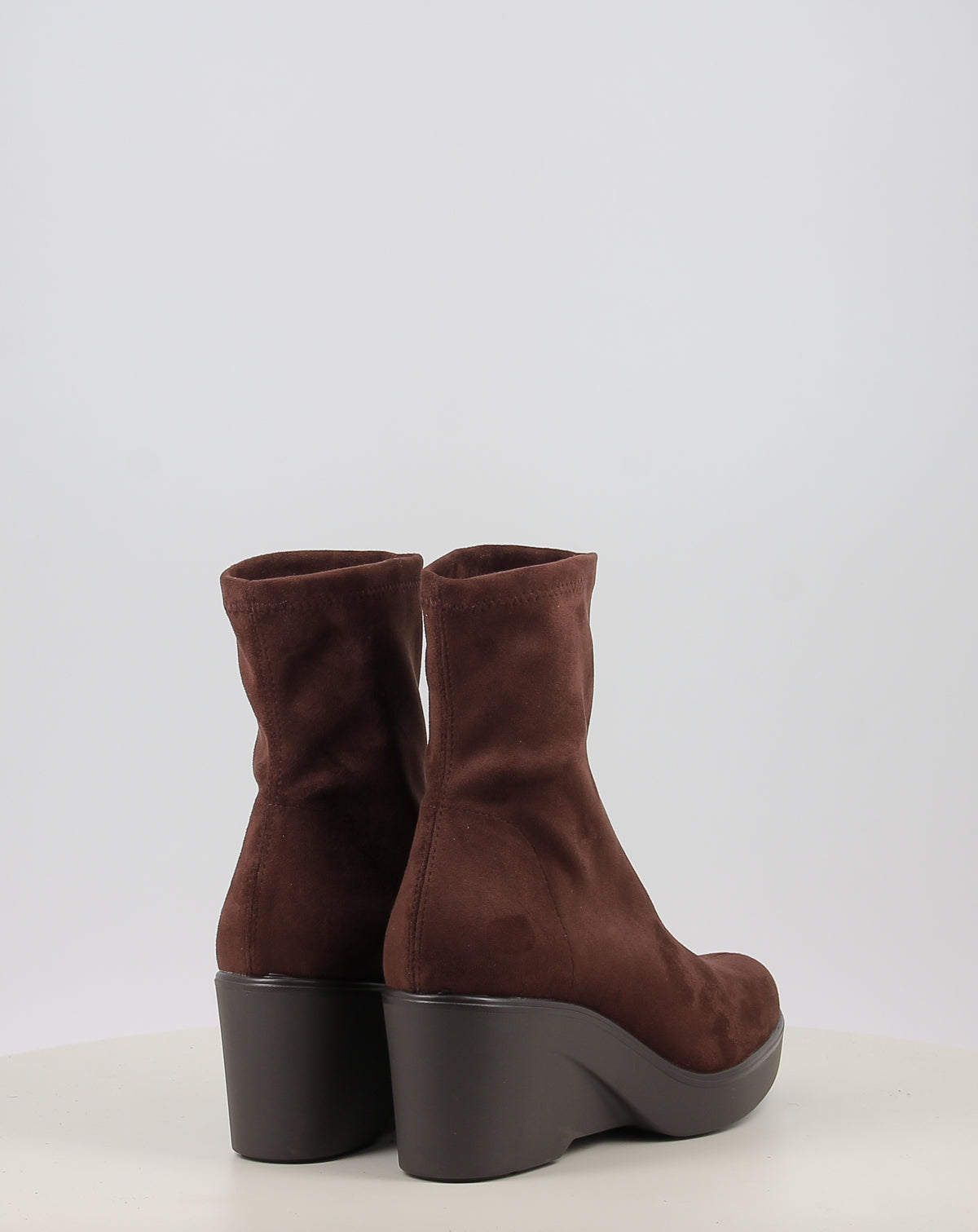 CUSHY 075500