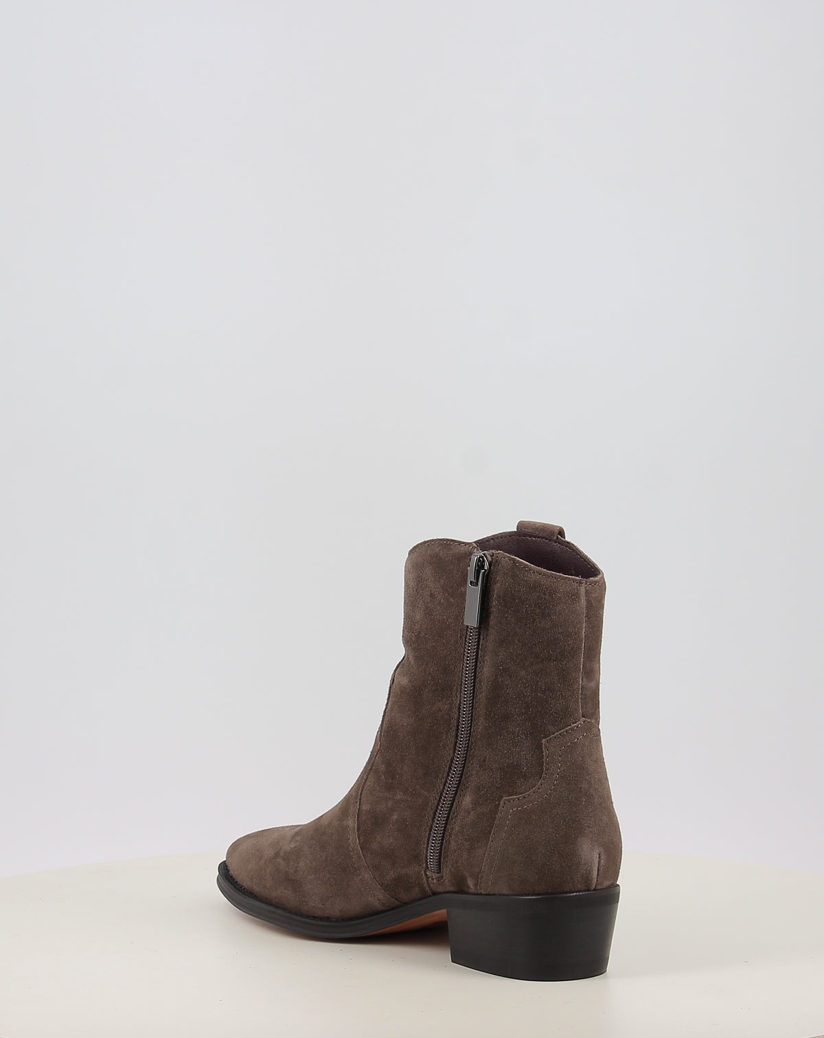 AFT CECILE 5644
